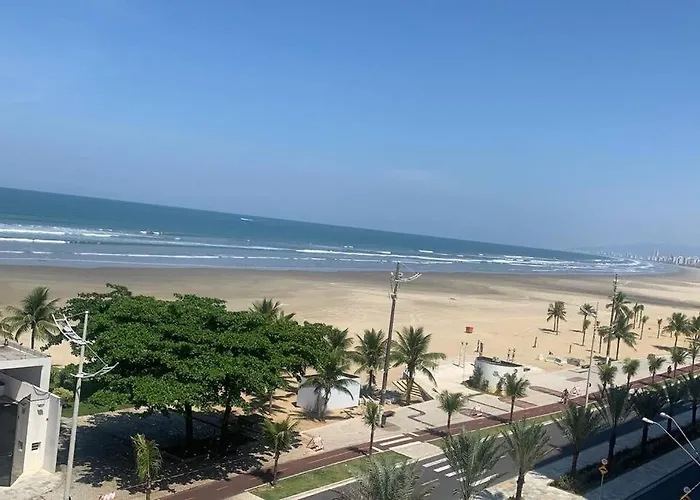 Predio Frente Pra Praia, Com Vista Lateral Mar, Apto 202
